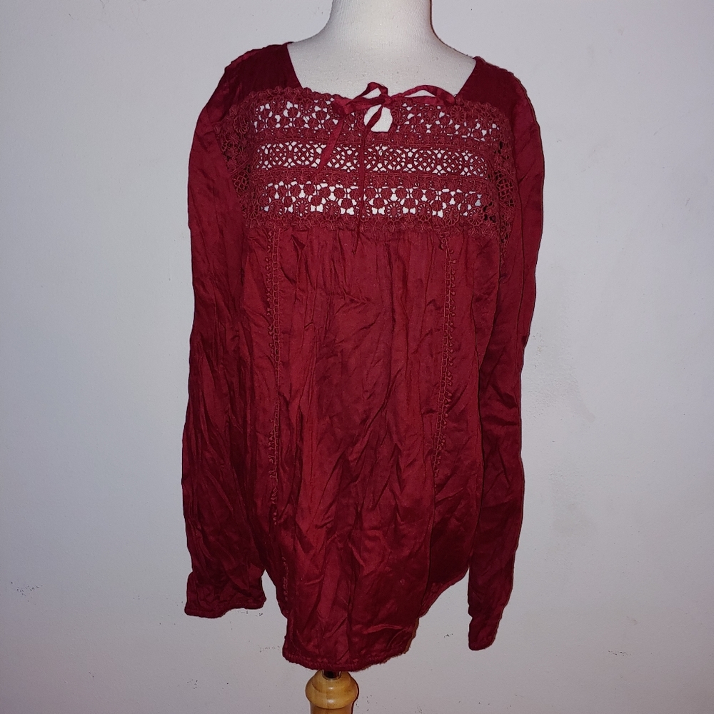 3 for $10! Just Funky. Maroon Top. Size Med